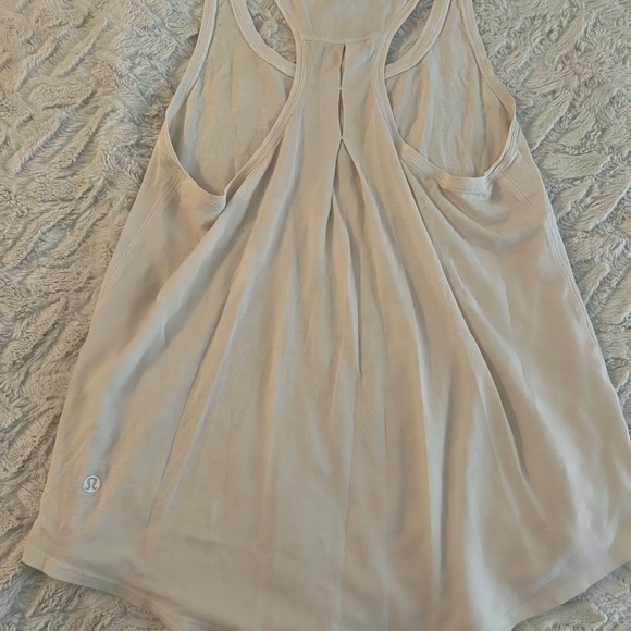Lululemon tank top - Picture 2 of 2